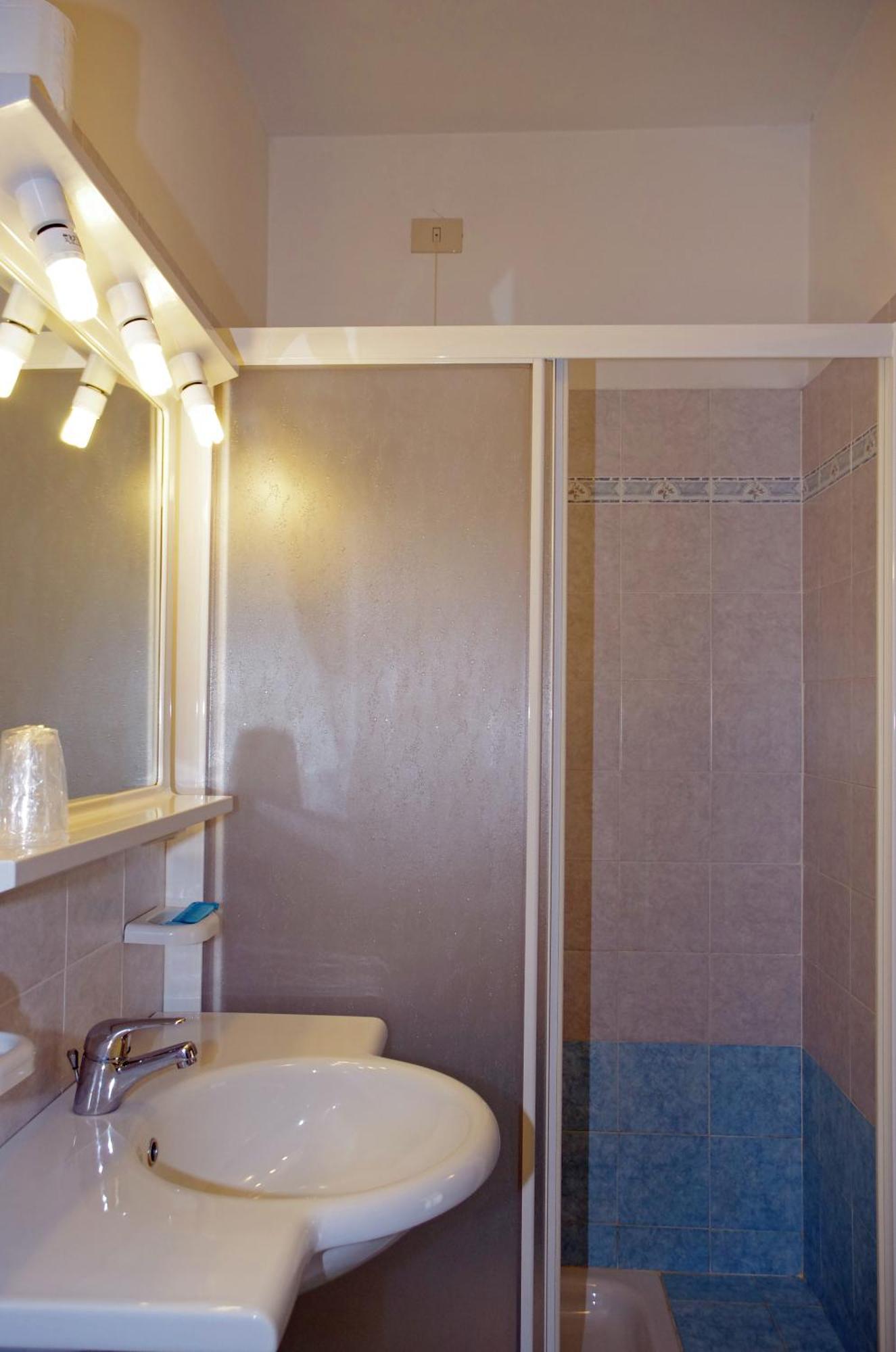 Gardenia Hotel 3*